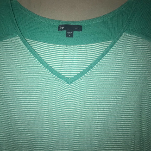 Gap Striped Spring Lightweight Sweater - Picture 2 of 4